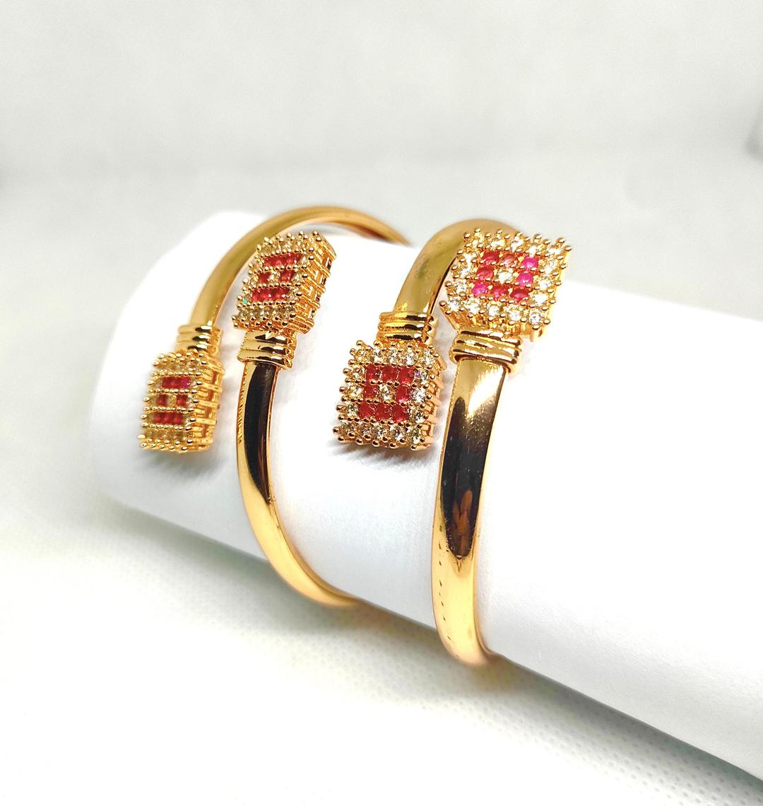 Golden Kara Bangles Set