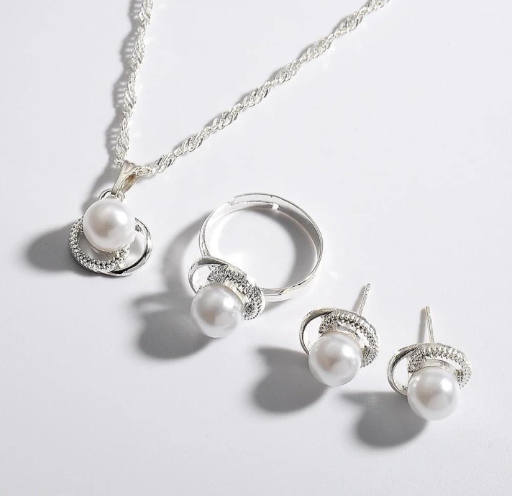 Silver plated pearl Set