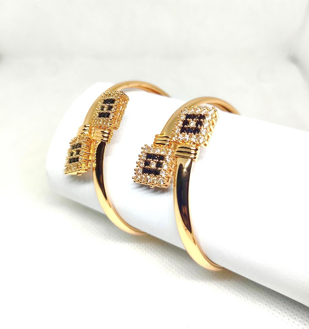 Golden Kara Bangles Set